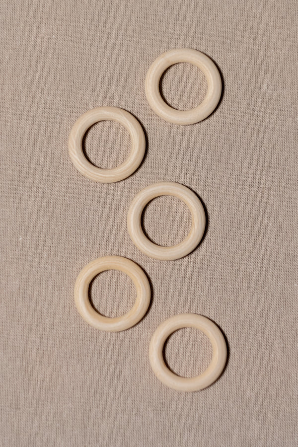 5 anneaux en bois pour faire du macramé