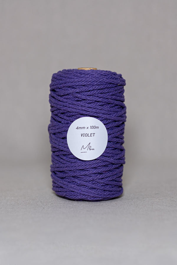 Bobine de corde à macramé 4 mm 100 mètres violet