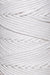 Zoom sur la texture d'une corde à macramé tressée