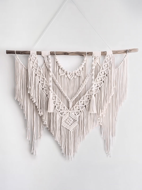 grande suspension murale macramé au mur